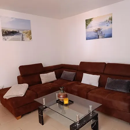 Oasis Apartman *